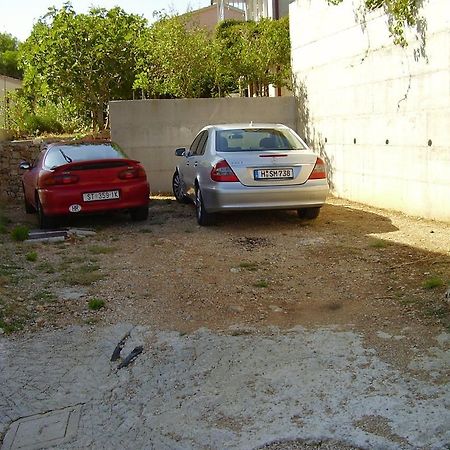 Petar Apartment Omiš Buitenkant foto