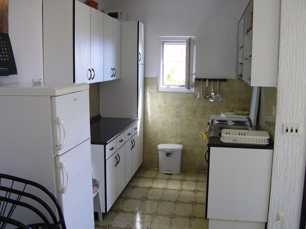 Petar Apartment Omiš Kamer foto
