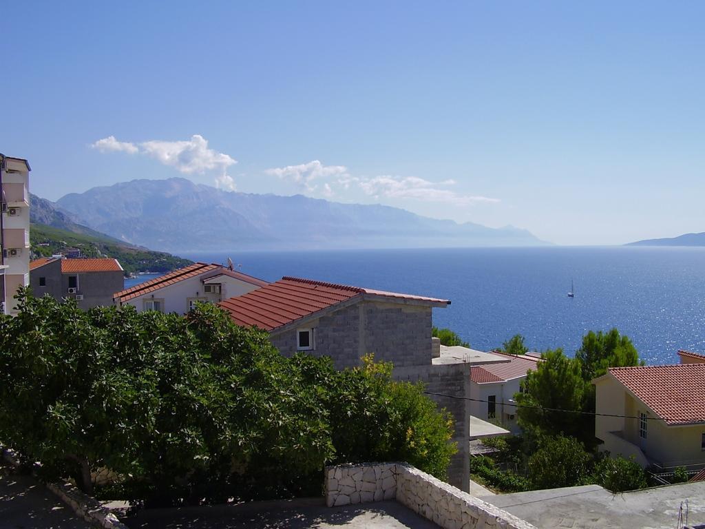 Petar Apartment Omiš Buitenkant foto