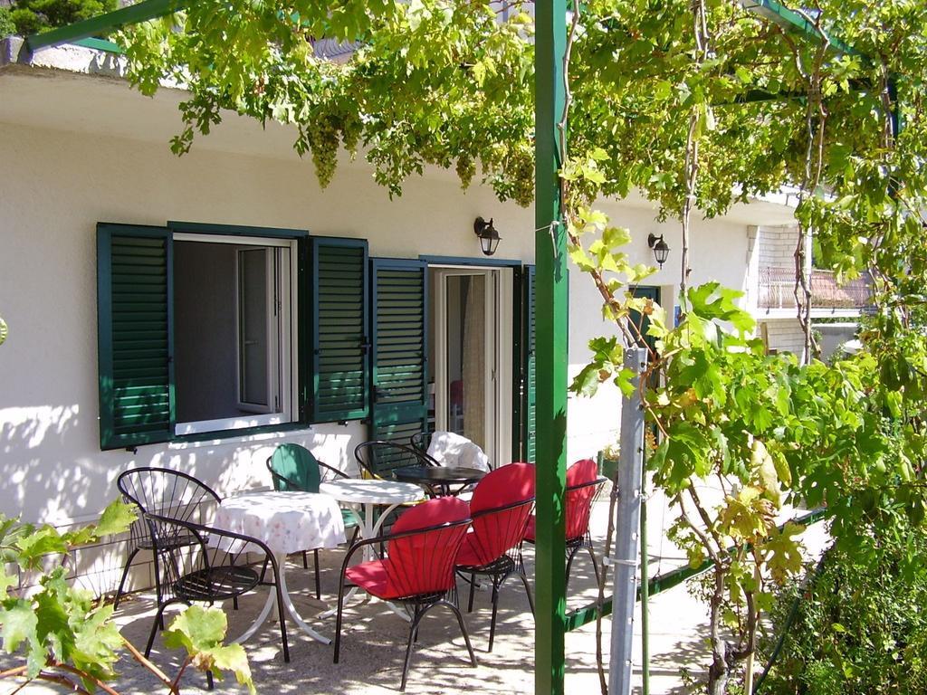 Petar Apartment Omiš Buitenkant foto